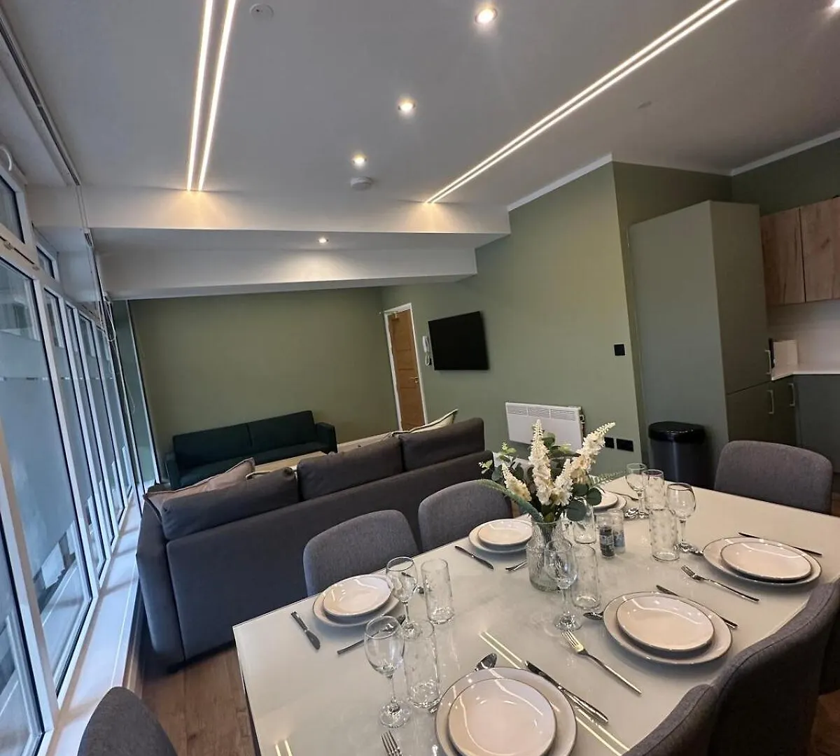 Luxurious & Spacious Central Modern 2Bed Flat London 0*,  United Kingdom